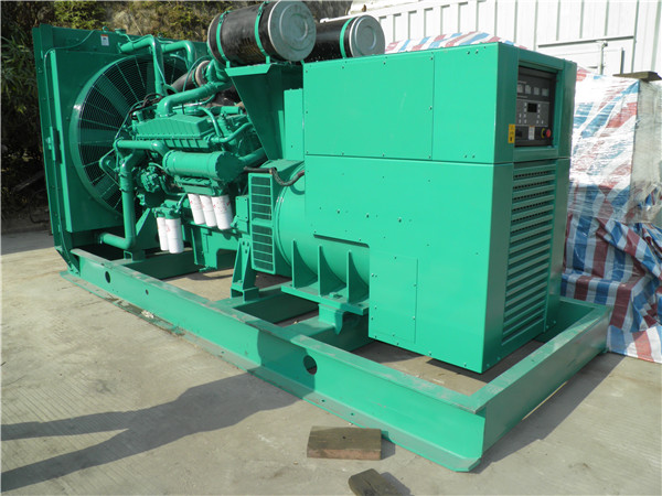 黑水发电车出租-柴油发电机组在使用的过程中应该做好哪些防护工作