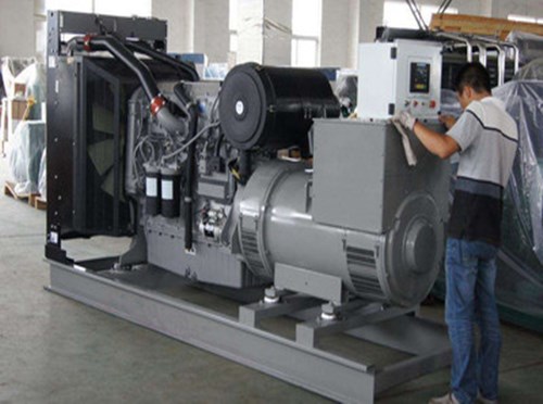 黑水柴油发电机组和储能设备配合使用的案例