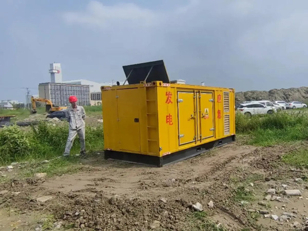 黑水冬季低温环境下，发电机组启动电瓶的容量需求是否会增加？